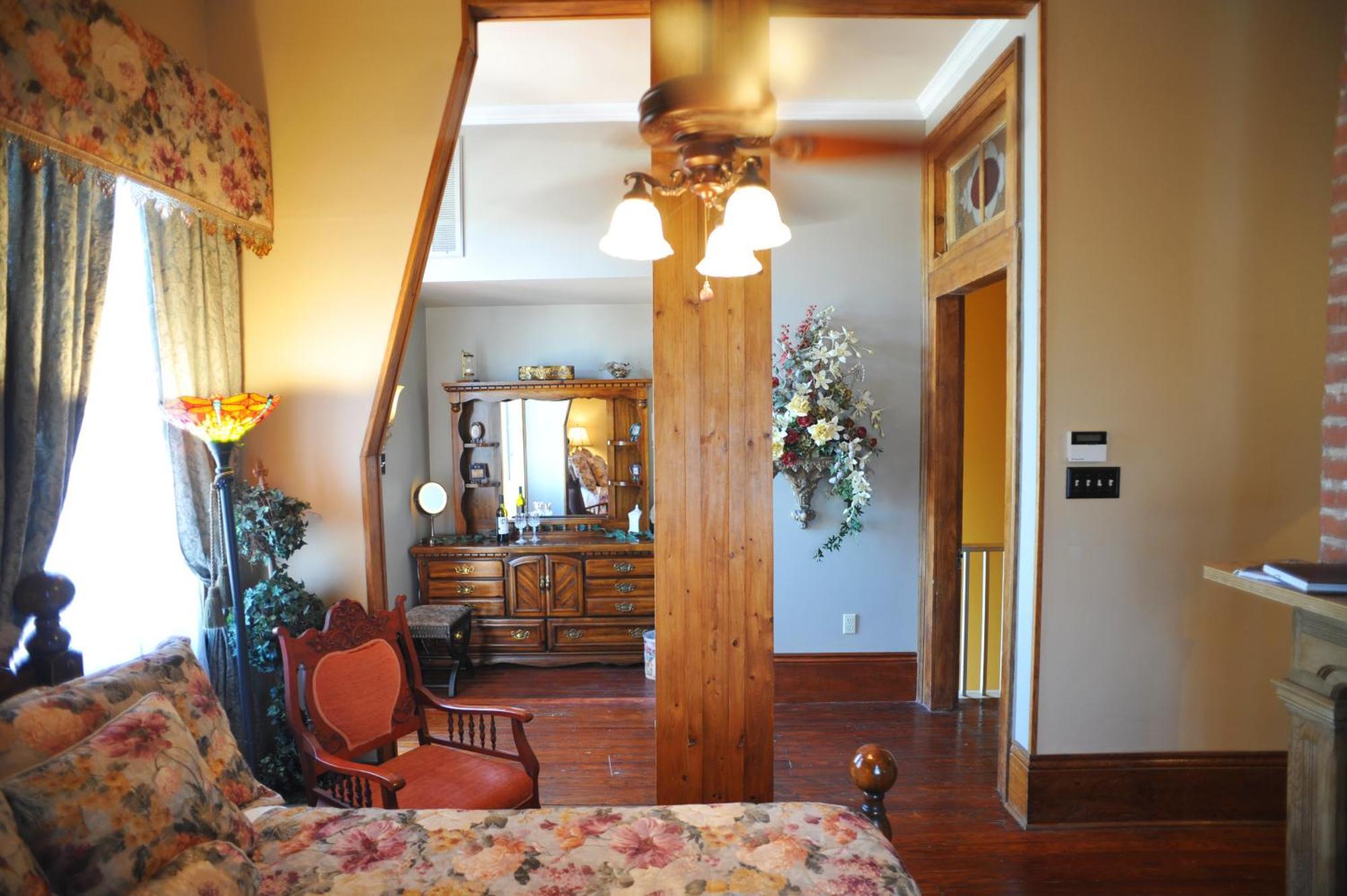 Hh Whitney House - A Bed & Breakfast On The Historic Esplanade New Orleans Exteriér fotografie